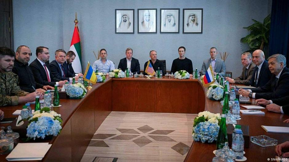 Verhandlungen-in-Abu-Dhabi-Kontakt-ja-Vereinbarungen-nein