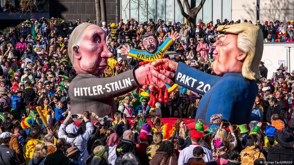 Rosja oskarża niemieckiego artystę karnawałowego o zniesławienie. Jest odpowiedź