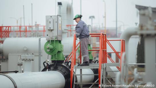 EU agrees on complete ban of Russian gas imports by 2027