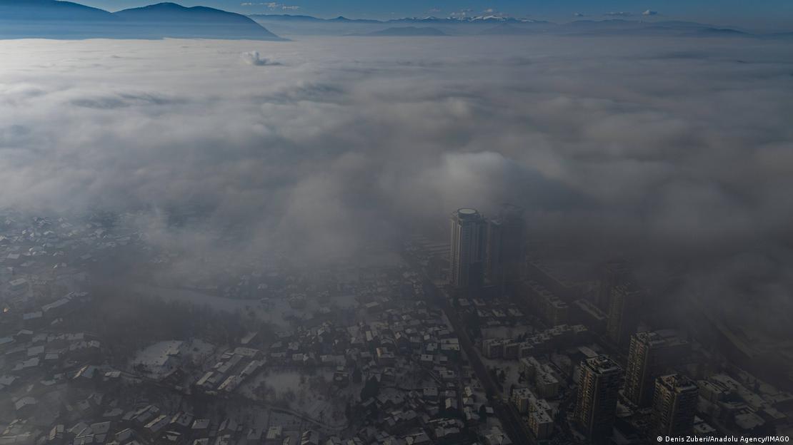 Una densa capa de smog cubrió Sarajevo en enero de 2026, convirtiéndola en una de las ciudades más contaminadas del mundo.