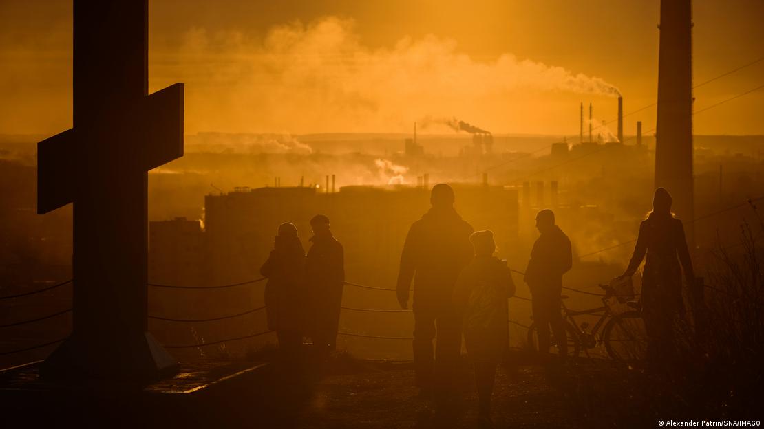 Las emisiones industriales en ciudades como Kemerovo (foto) han sido asociadas con mayor riesgo de enfermedades neurodegenerativas.