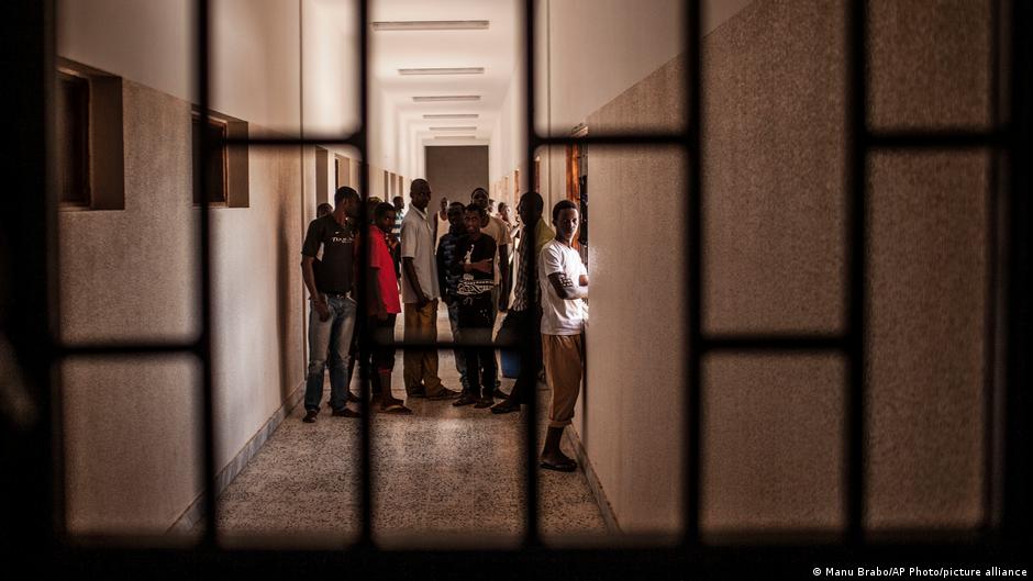 EU toughens up on illegal arrivals in new migration policy