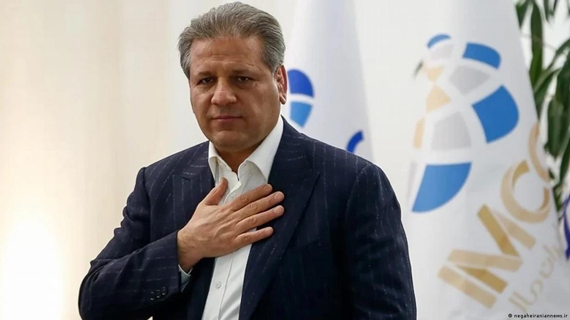 علی انصاری، مدیر سابق بانک آینده