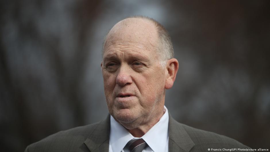 US updates: Border czar arrives to Minnesota, meets Walz