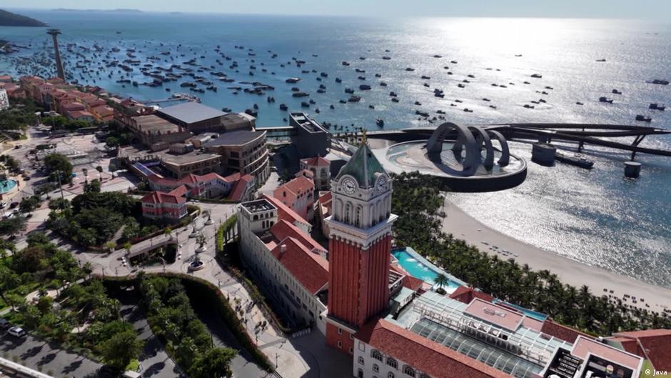 Vietnam - Profiting from Communism