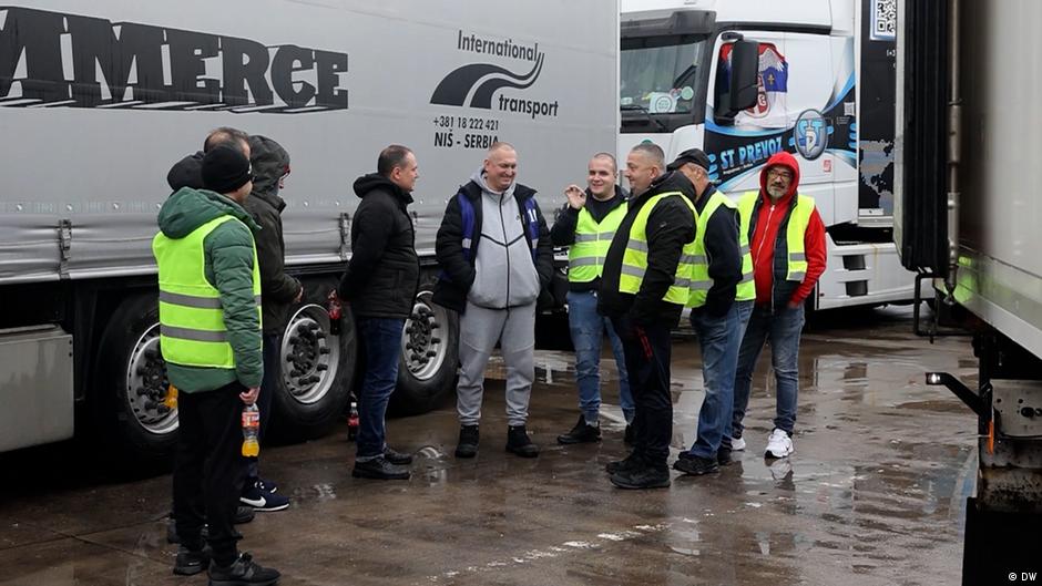Why are Balkan truckers blocking EU border crossings?
