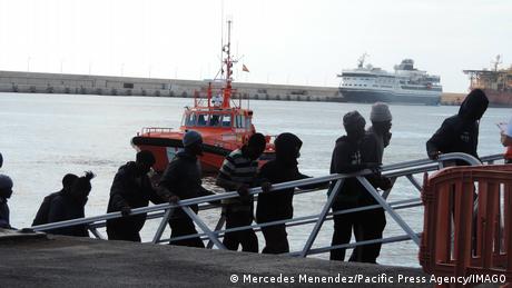 Σκληραίνει η στάση της ΕΕ  στο μεταναστευτικό
