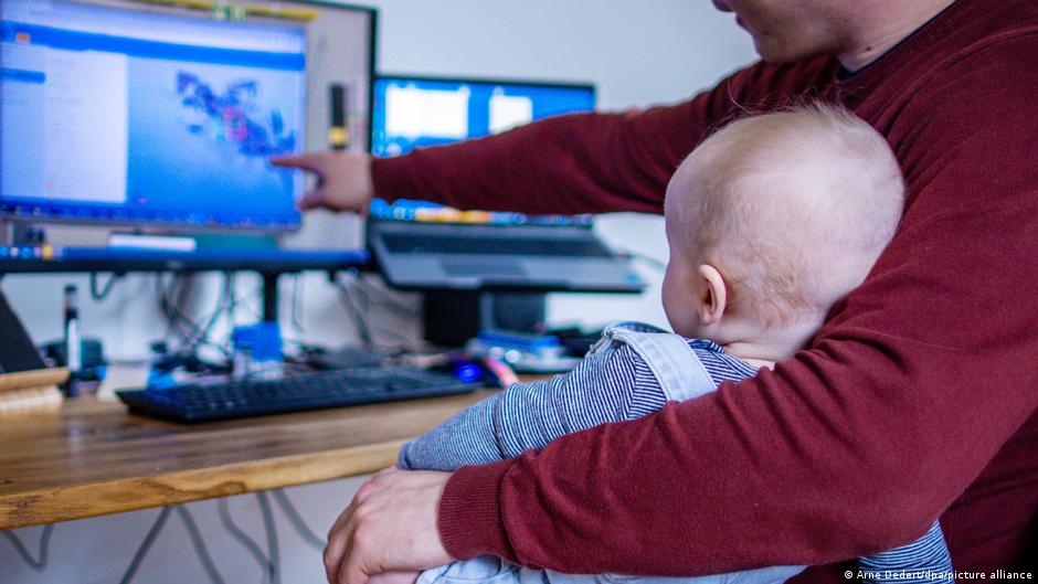 Niemcy. Powrót do biura to spadek zadowolenia z pracy