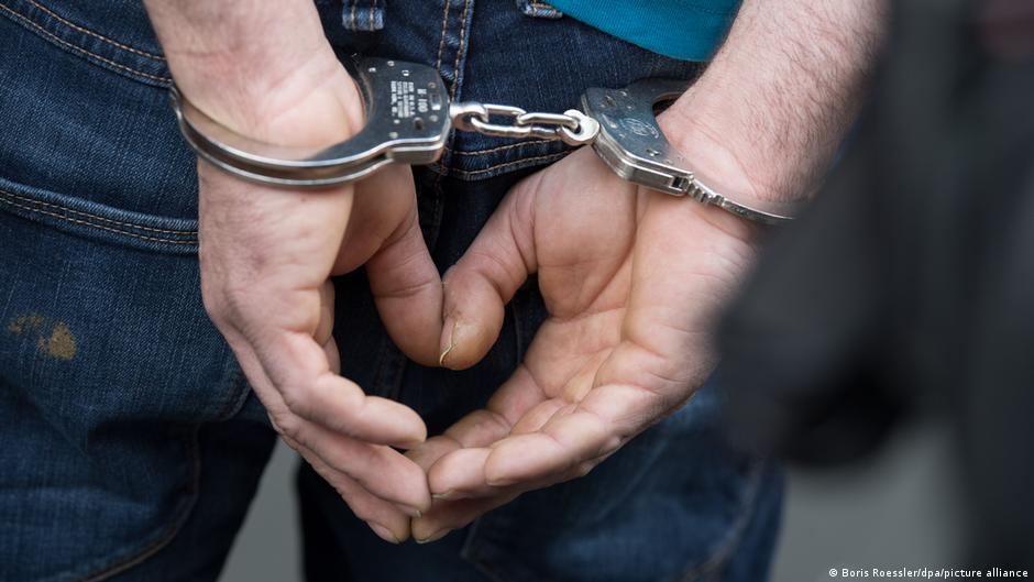 Mniej przestępstw w Niemczech. Ale są też niepokojące liczby