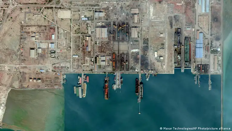 Iran: Explosion Hits Bandar Abbas Port — Reports