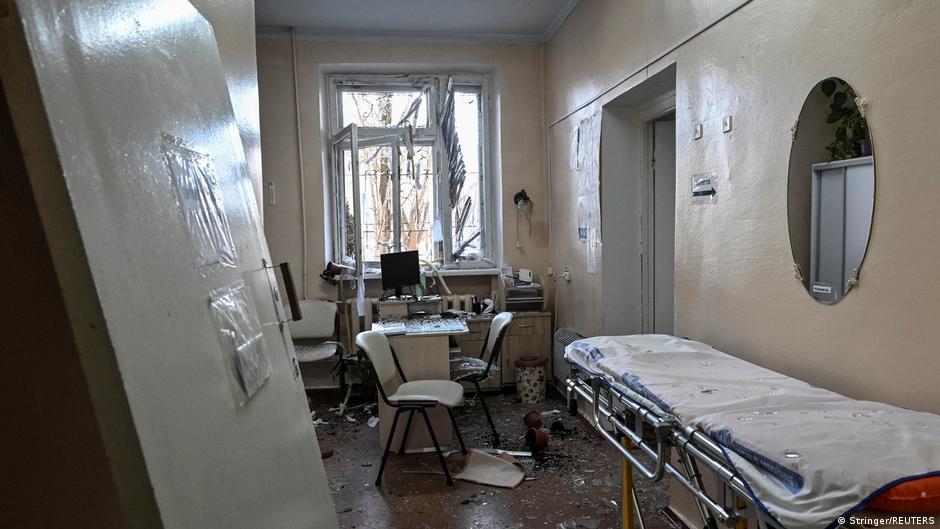 Russia strikes civilian areas despite Trump's truce claim