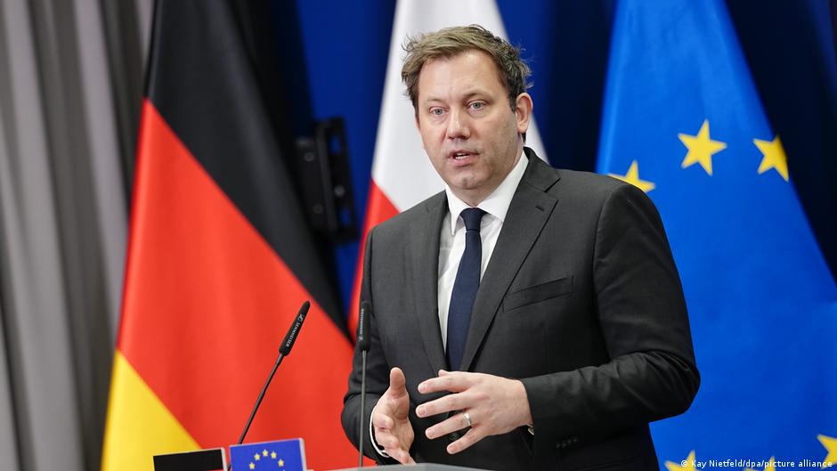 Prasa: sześć krajów UE może  zostawić resztę w tyle