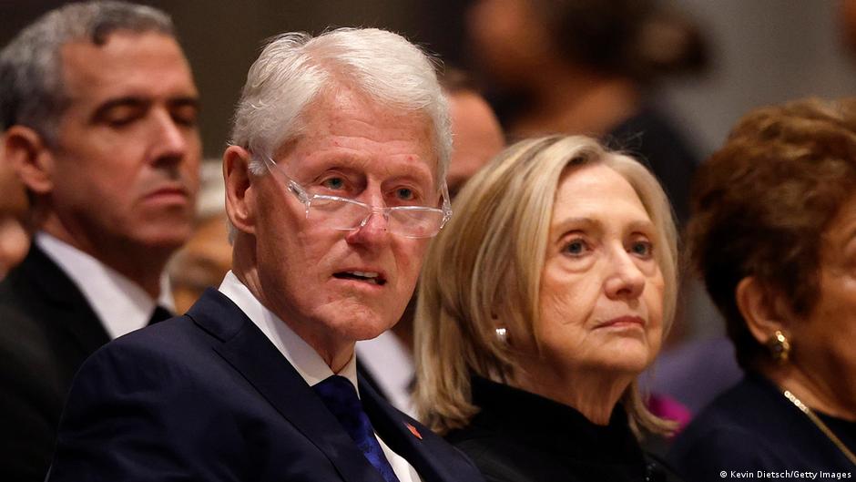 Bill and Hillary Clinton agree to testify in Epstein probe