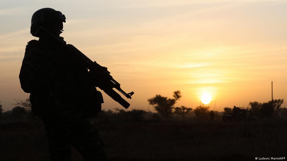 Junta militar de Níger afirma recuperar "el control"