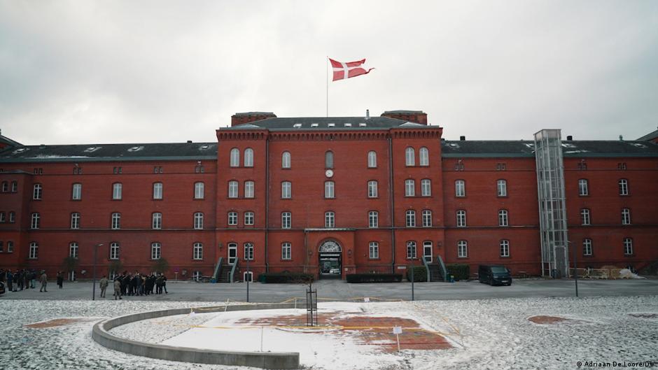 Defending Denmark against foes  and fickle friends