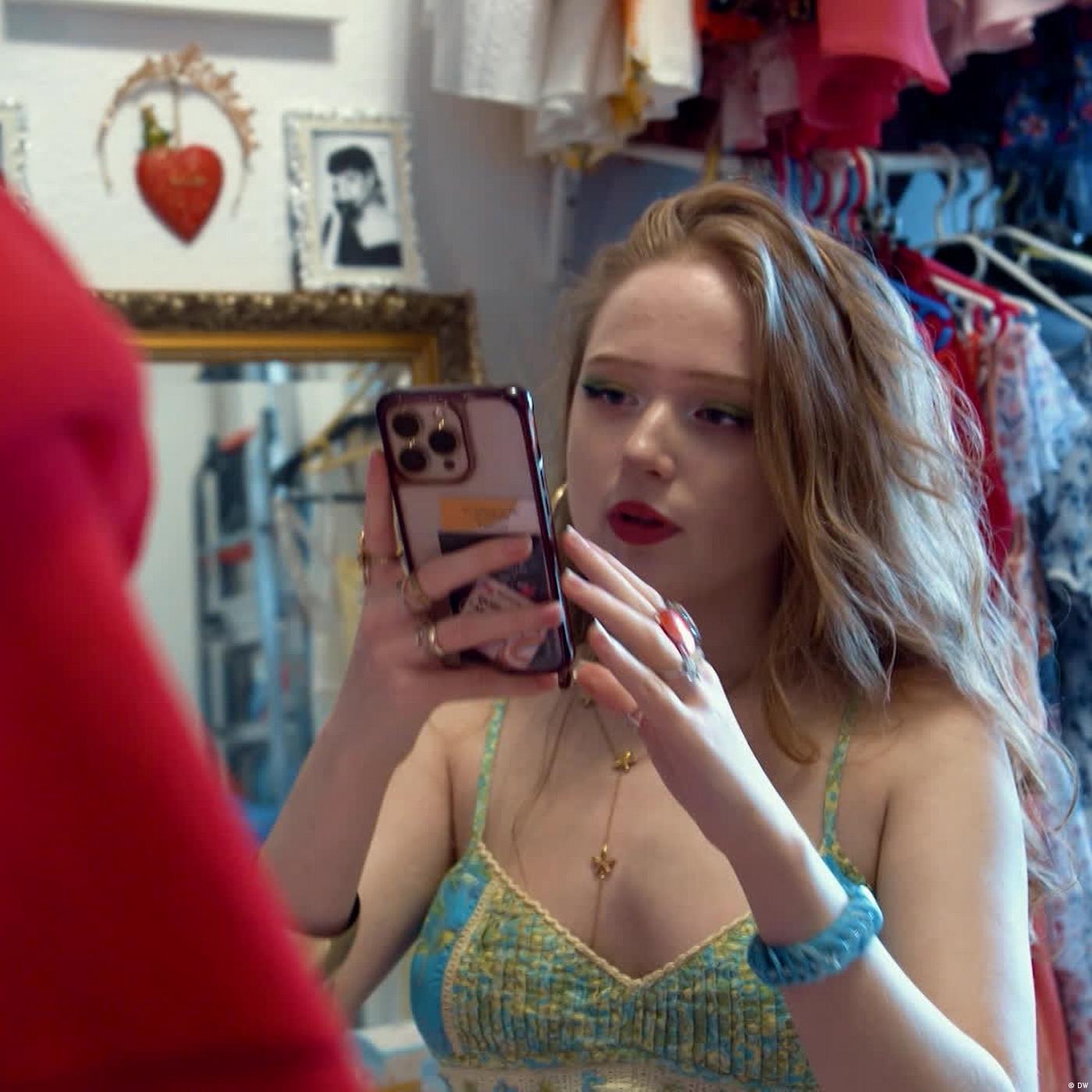 Wenn Fotos plötzlich auf Pornoseiten auftauchen Wenn Fotos plötzlich auf Pornoseiten auftauchen