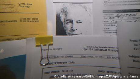 Πώς πλούτισε ο Τζέφρι Επσταϊν;