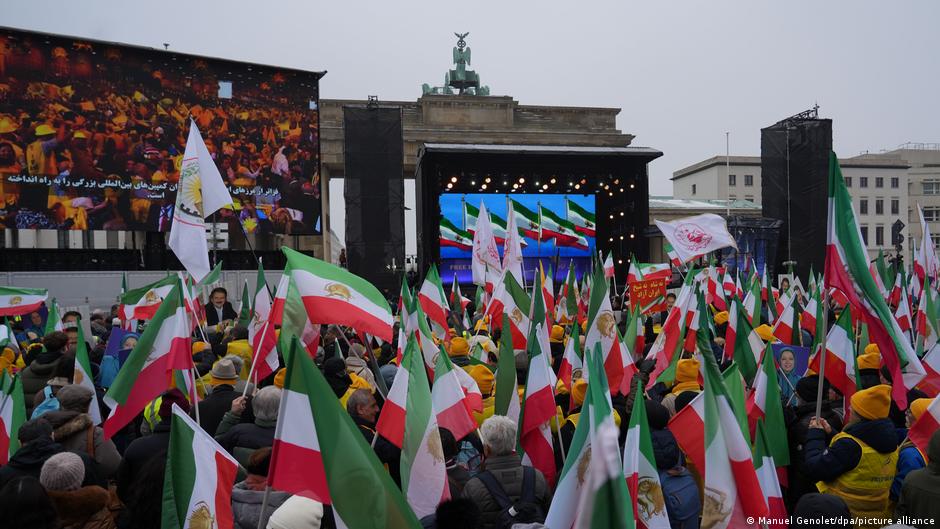 У Берліні пройшла акція солідарності з народом Ірану