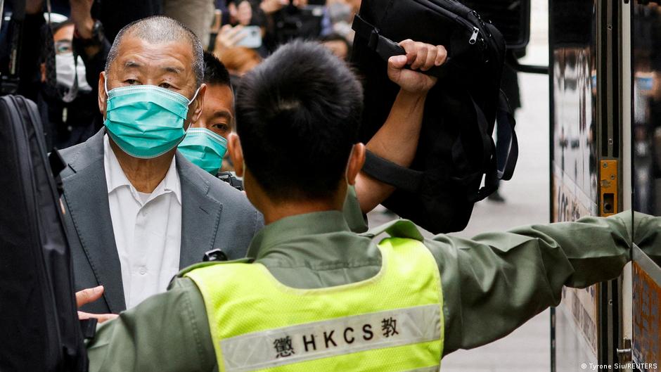 Jimmy Lai es condenado a 20 años de prisión en Hong Kong