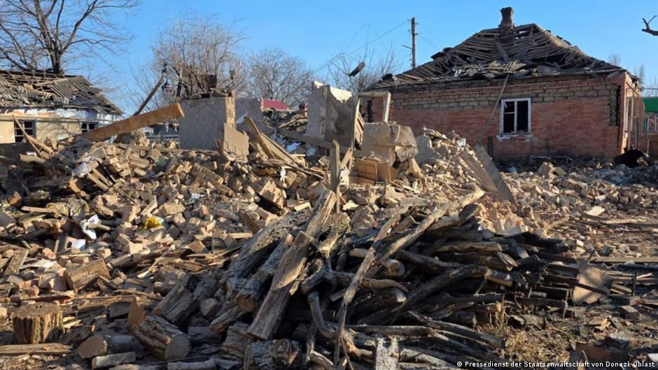 РФ скинула бомби на Слов'янськ: загинули матір з дитиною