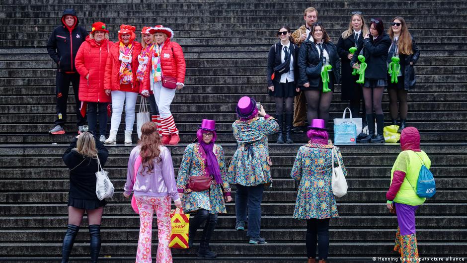 Germany news: Carnival security threat level remains high