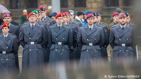 Bundeswehr: Reisen ohne Abmelden erlaubt
