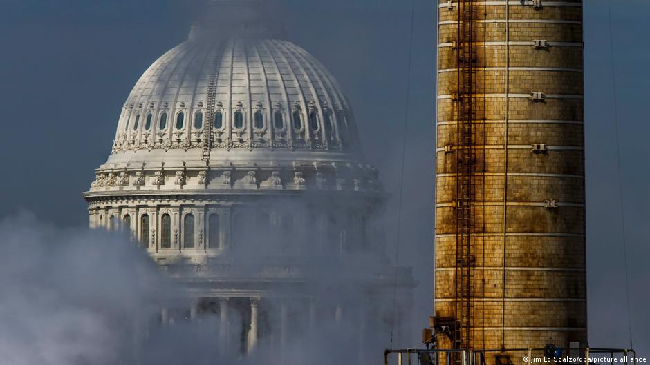 Trump drops key US climate rule, swaps health for cheap cars