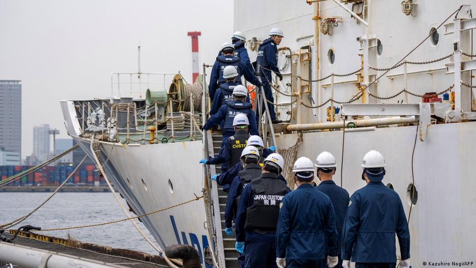 Japan, China coast guards square off near disputed islands