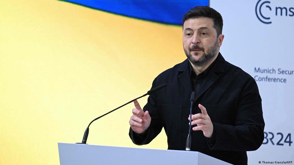 Putin es "un esclavo de la guerra", afirma Zelenski