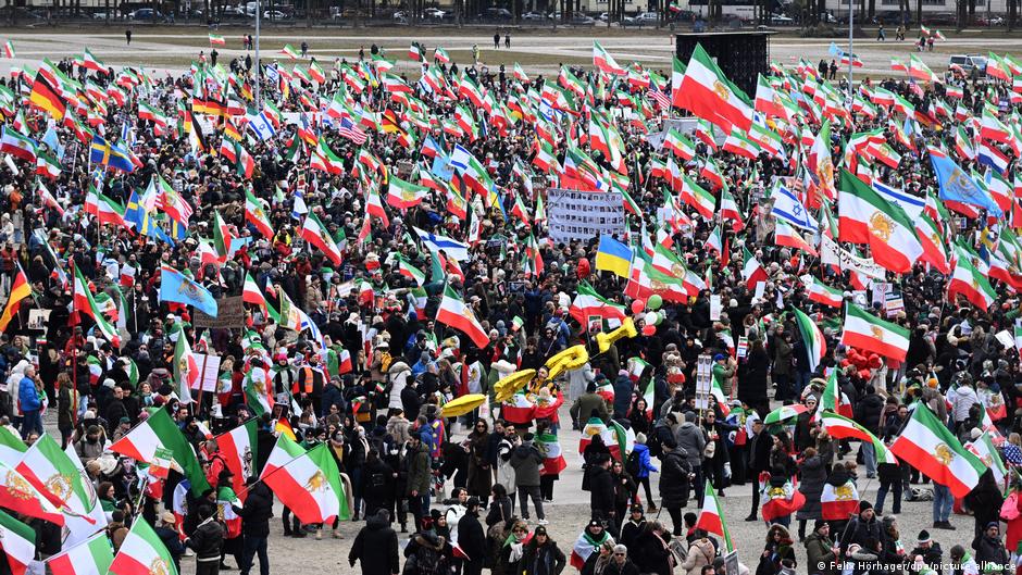 Unas 200.000 personas protestan en Múnich contra el régimen de Irán