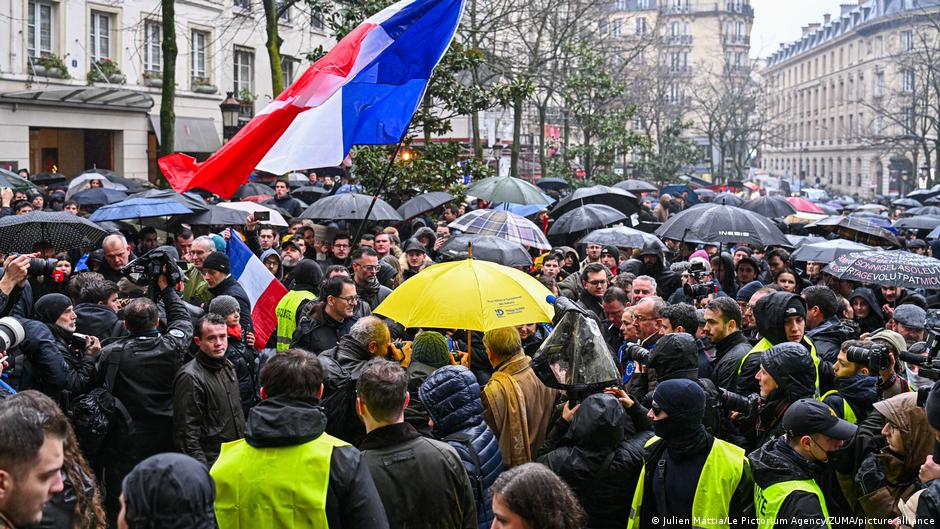France opens murder probe into right-wing activist's death