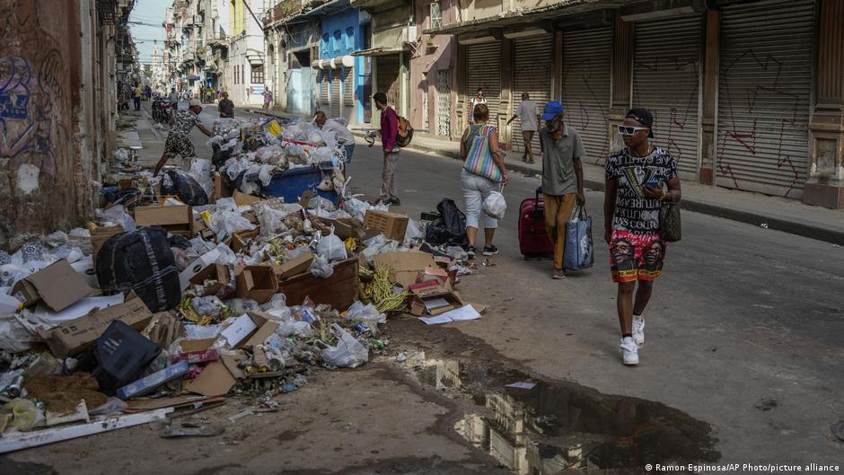Cuba: Fuel shortage creates garbage crisis
