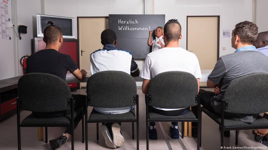 Gjermania nuk pritet të financojë më këshillimet për azilin