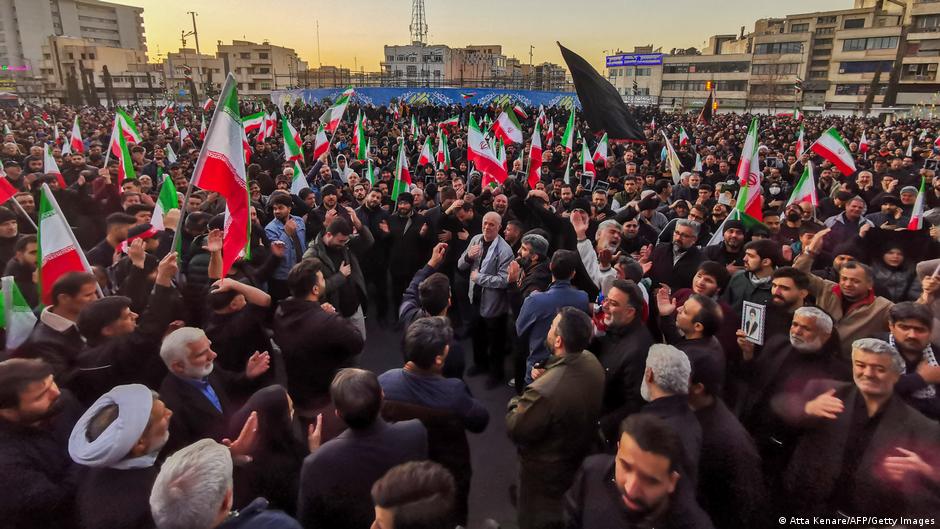 Irán declara 40 días de luto por la muerte de Ali Jamenei