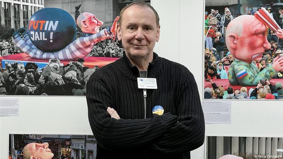 Kara więzienia dla niemieckiego artysty. Krytykował Putina