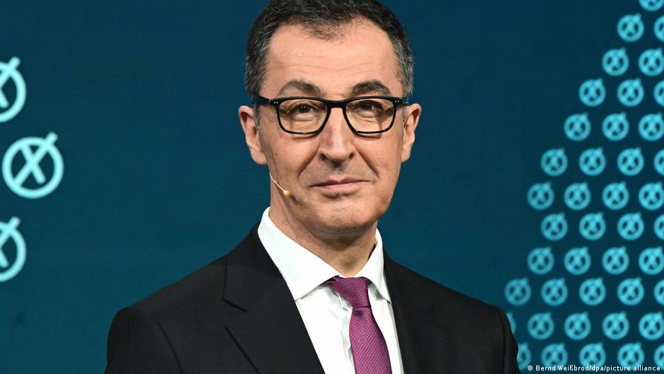 EMBARGOED: Germany: Who is Cem Özdemir?