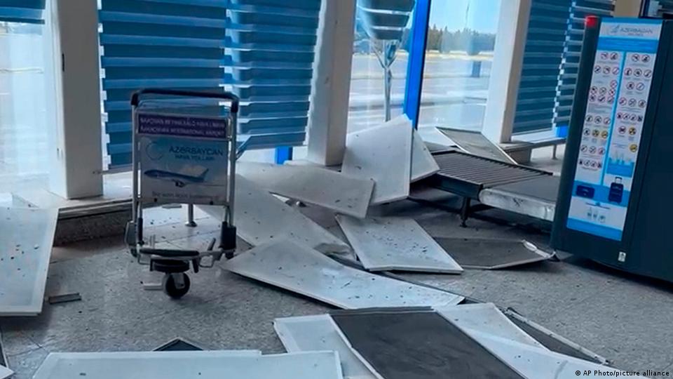 Nahçıvan'a yönelik İHA saldırısında hasar gören havalimanından bir iç mekan fotoğrafı