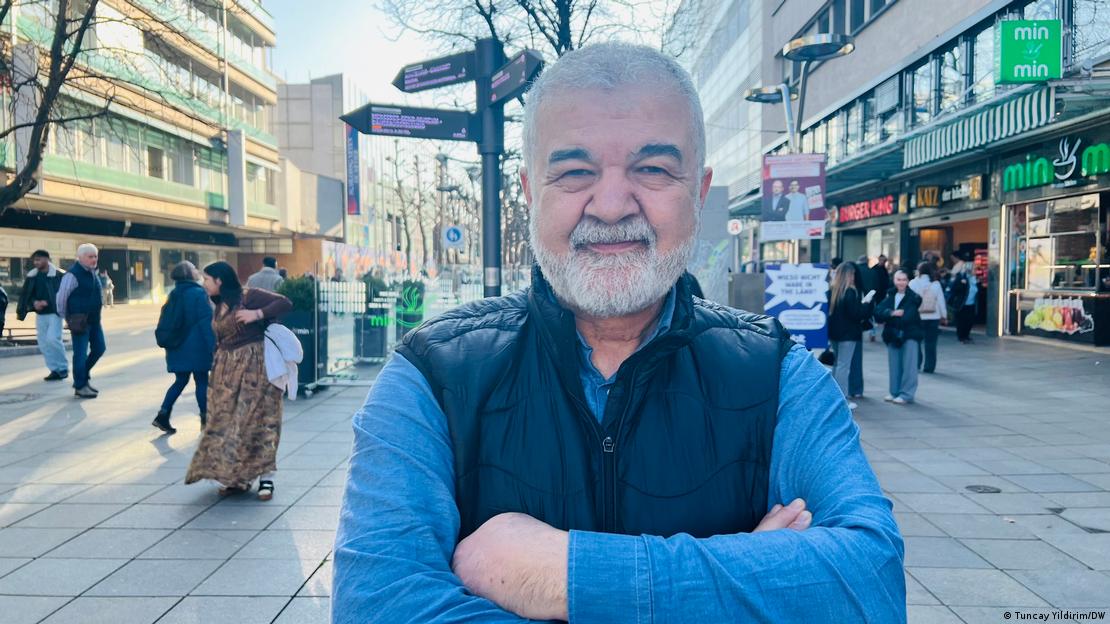 Almanya T&uuml;rk Toplumu (TGD)  Başkanı G&ouml;kay Sofuoğlu, AfD'nin Almanya'da demokrasi ve g&ouml;&ccedil;menler a&ccedil;ısından olumsuz bir siyaset izlediğini savunuyor. 