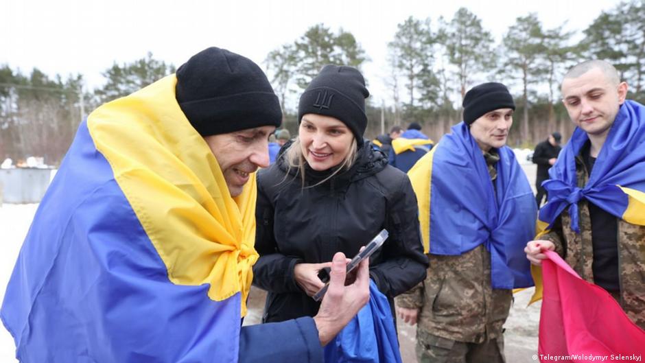 Ucrania y Rusia realizan nuevo intercambio de prisioneros de guerra