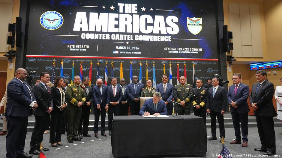 US urges Latin America to use military against drug cartels