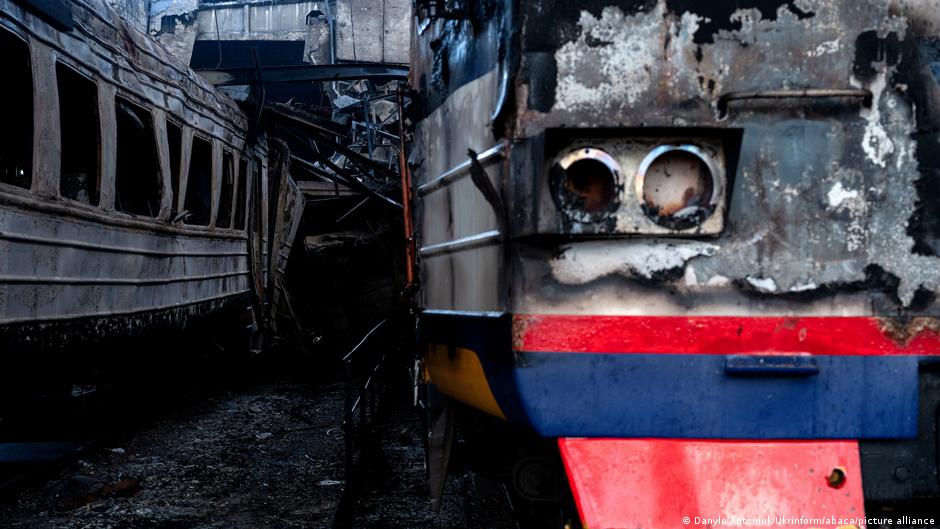 Russia steps up drone attacks on Ukraine's railways