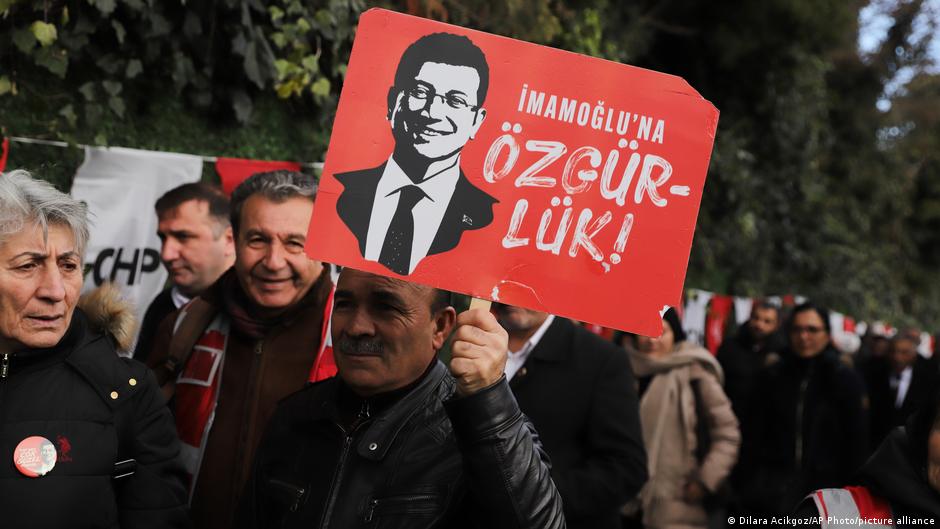 Turkey: Heated trial of Istanbul Mayor Imamoglu opens
