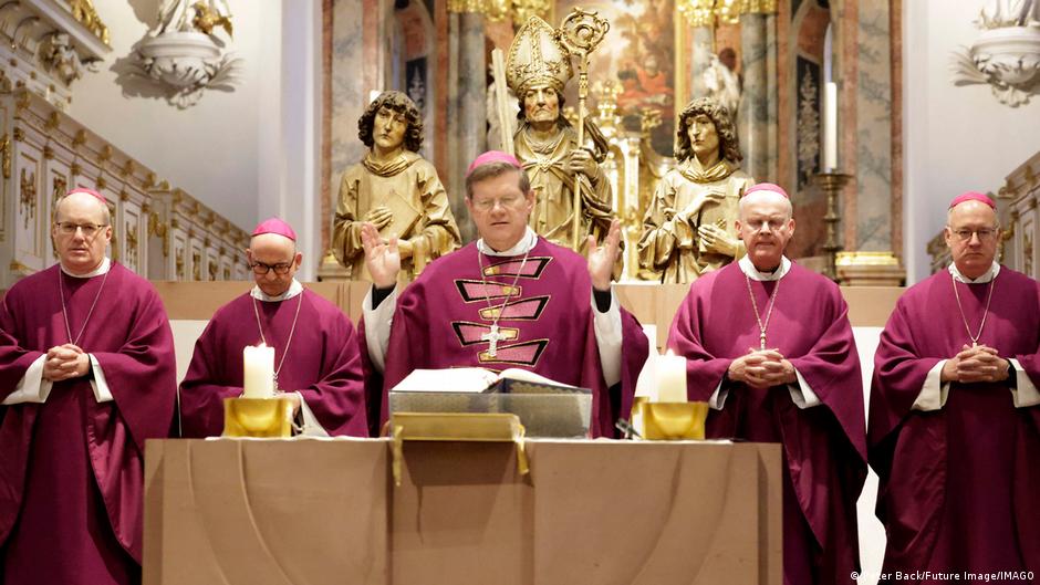 Niemcy. Znów mniej wiernych w Kościołach chrześcijańskich