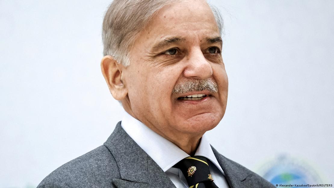 پاکستانی وزیر اعظم شہباز شریف پاکستانی وزیر اعظم شہباز شریف