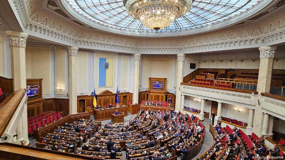 Зеленський вніс до Ради на затвердження кандидатури Хмари та Сибіги