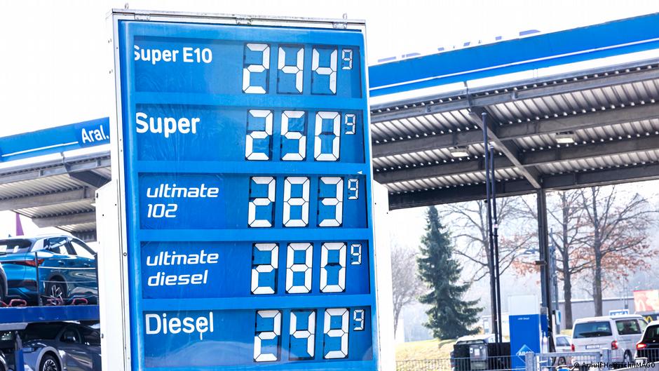 Niemieckie media: rady dla tankujących w Polsce i promocja Orlenu