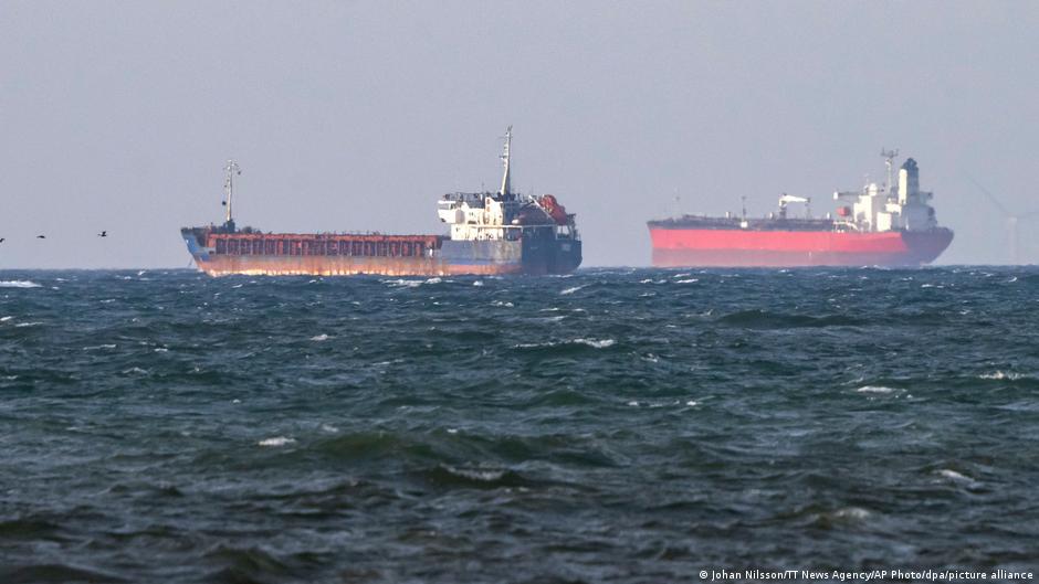 Швеция задержала танкер "теневого флота" России за разлив нефти