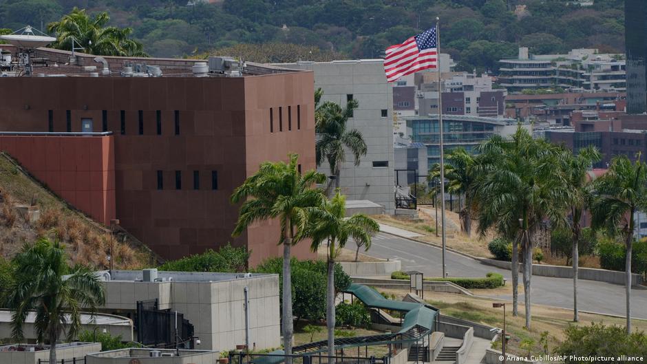US flag raised at embassy in Venezuela after 7 years