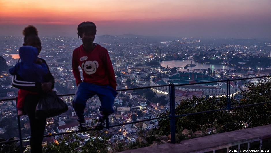 À Madagascar, l'espoir de lendemains plus roses