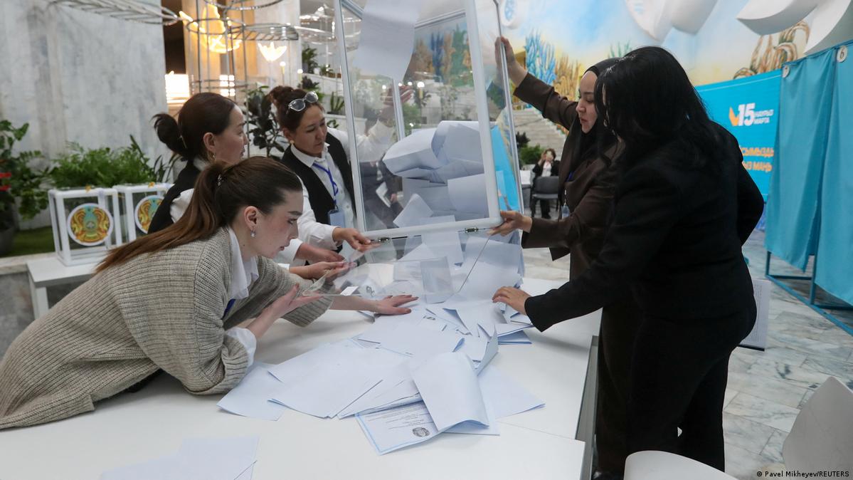 Kazakh voters back constitutional overhaul, exit polls show